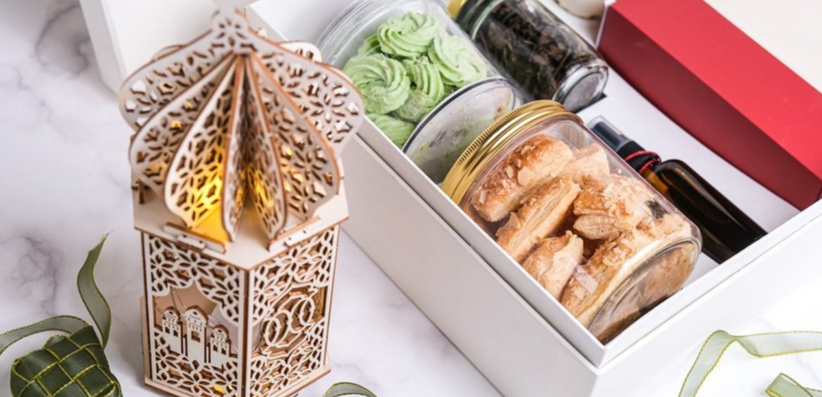 Jualan Hampers Lebaran
