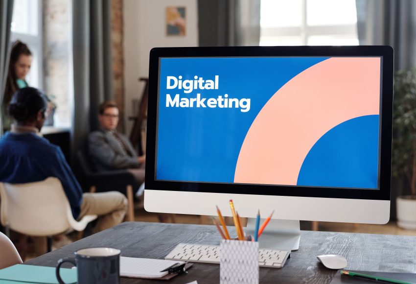banyak produk dalam strategi marketing