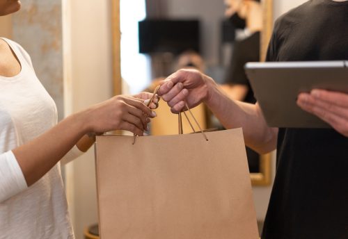 Strategi retensi pelanggan untuk mendorong pembelian ulang dan menjaga hubungan dengan customer lama